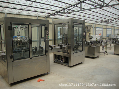 【專業(yè)設(shè)計(jì)洋酒灌裝流水線 威士忌灌裝流水線 【專業(yè)制造廠家】】價(jià)格,廠家,圖片,灌裝機(jī),青州通達(dá)包裝機(jī)械-